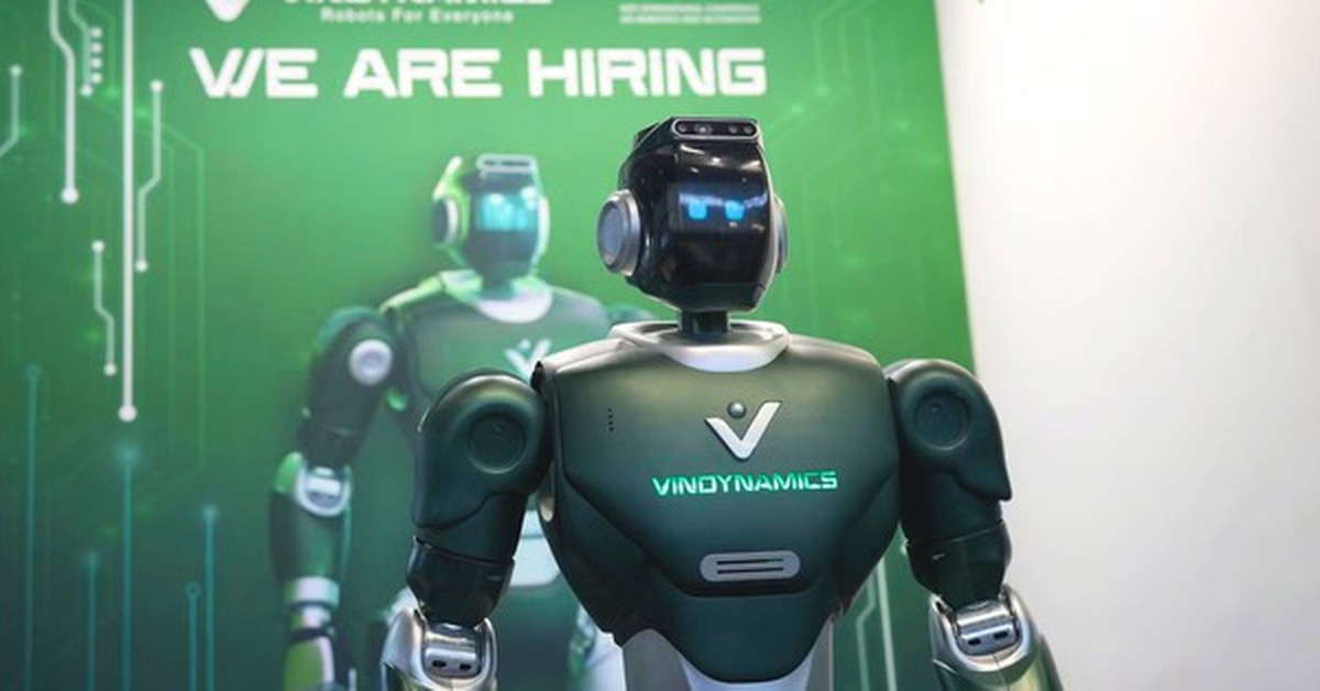 Robot hình người của Vingroup lần đầu ra mắt thế giới: Có thể làm hướng dẫn viên, hỗ trợ an ninh và việc nhà