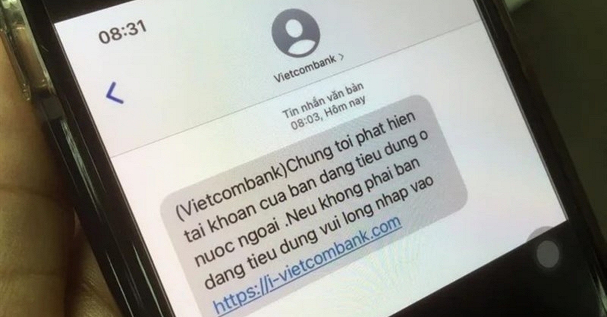 Nhận được tin nhắn này từ Vietcombank, tuyệt đối không bấm vào