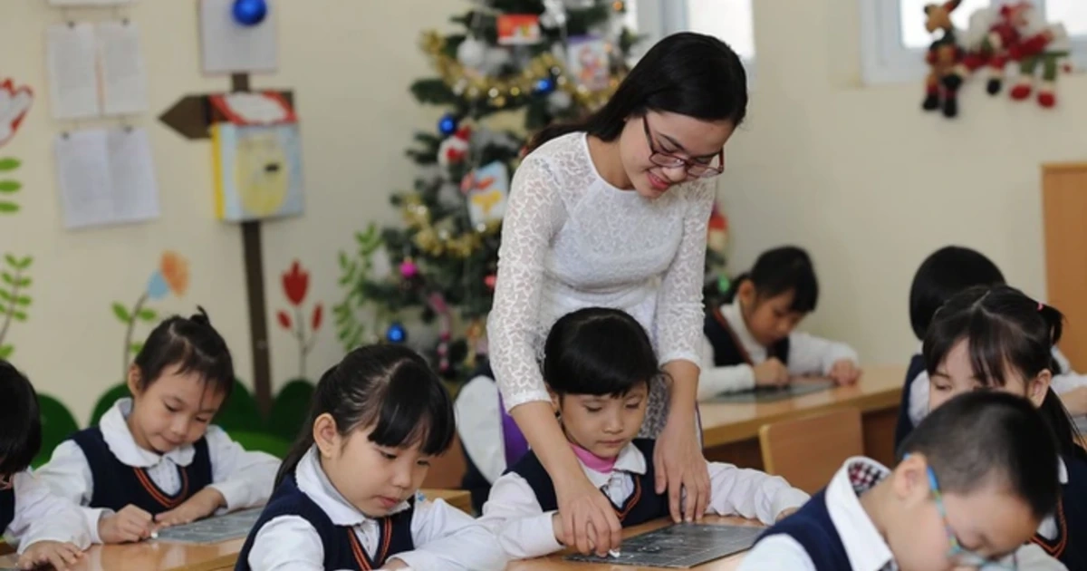 Từ 1/7, lương giáo viên cao nhất 17,15 triệu đồng/tháng, chưa kể phụ cấp