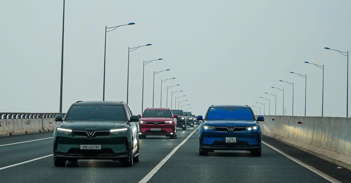 Chuyên gia lý giải vì sao Vingroup quyết đầu tư xe điện, Viettel bắt tay FPT làm chip và loạt DN Việt lao vào sân chơi khó nhất thế giới?