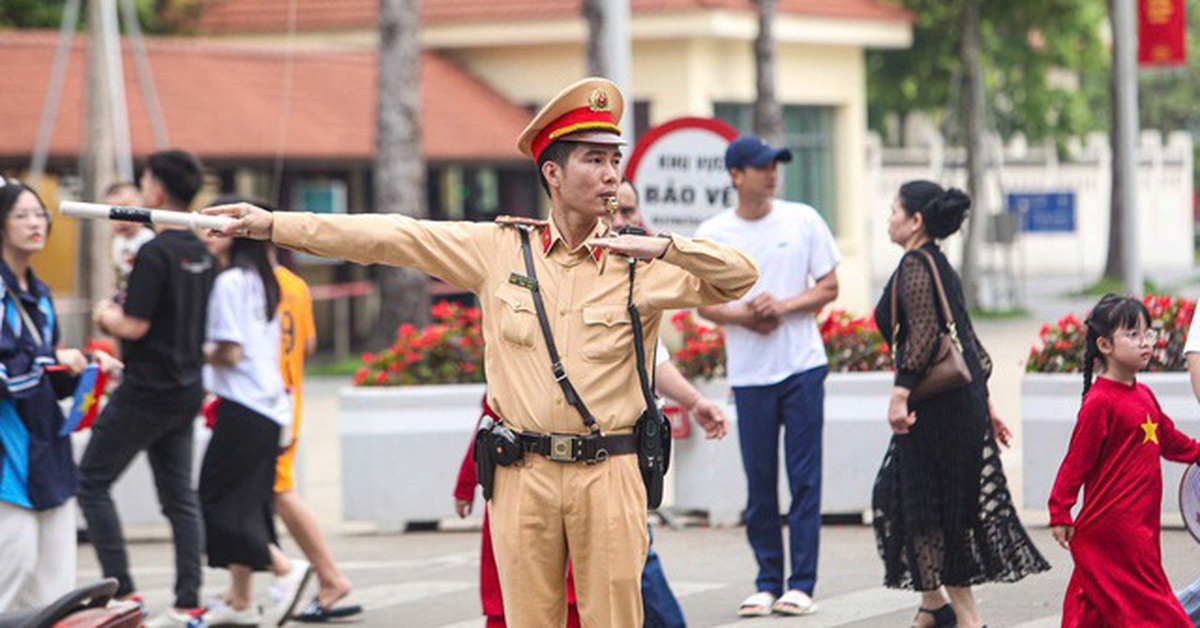 Công an Hà Nội thông báo đến tất cả người tham gia giao thông từ 7h30 ngày 7/6