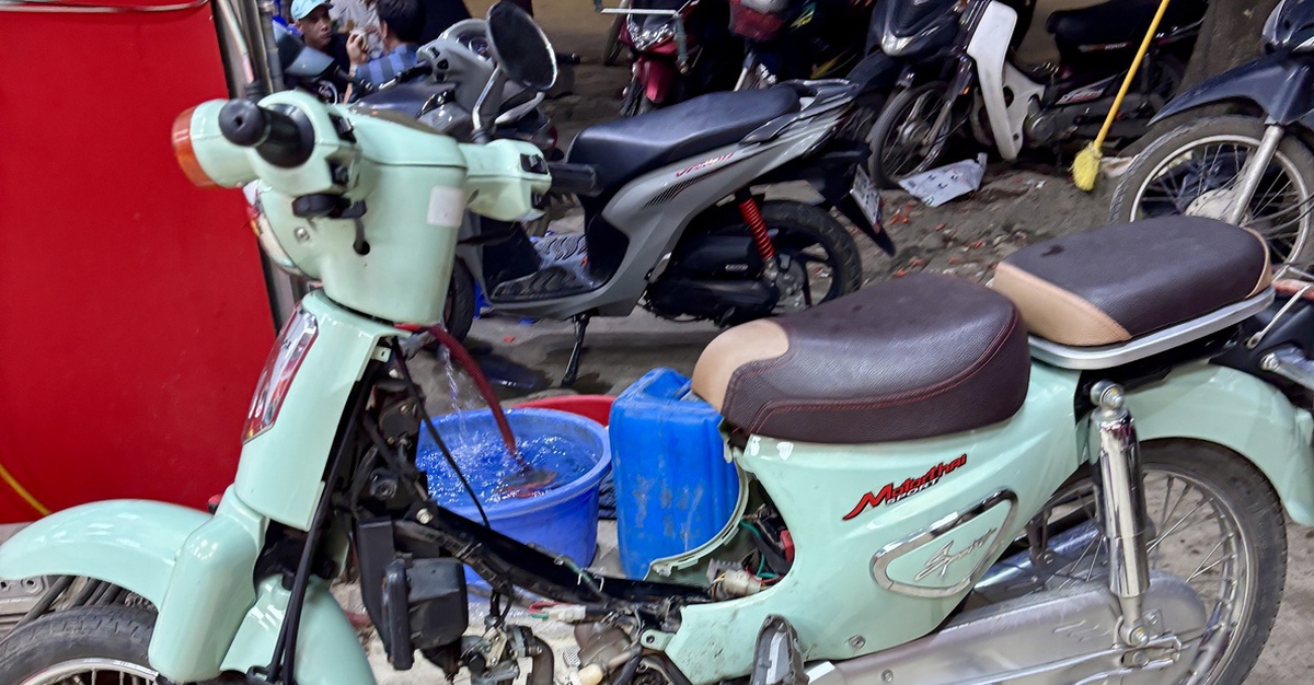 Khách chịu chi tiền bảo dưỡng xe chạy xăng E10, thợ sửa xe hốt bạc