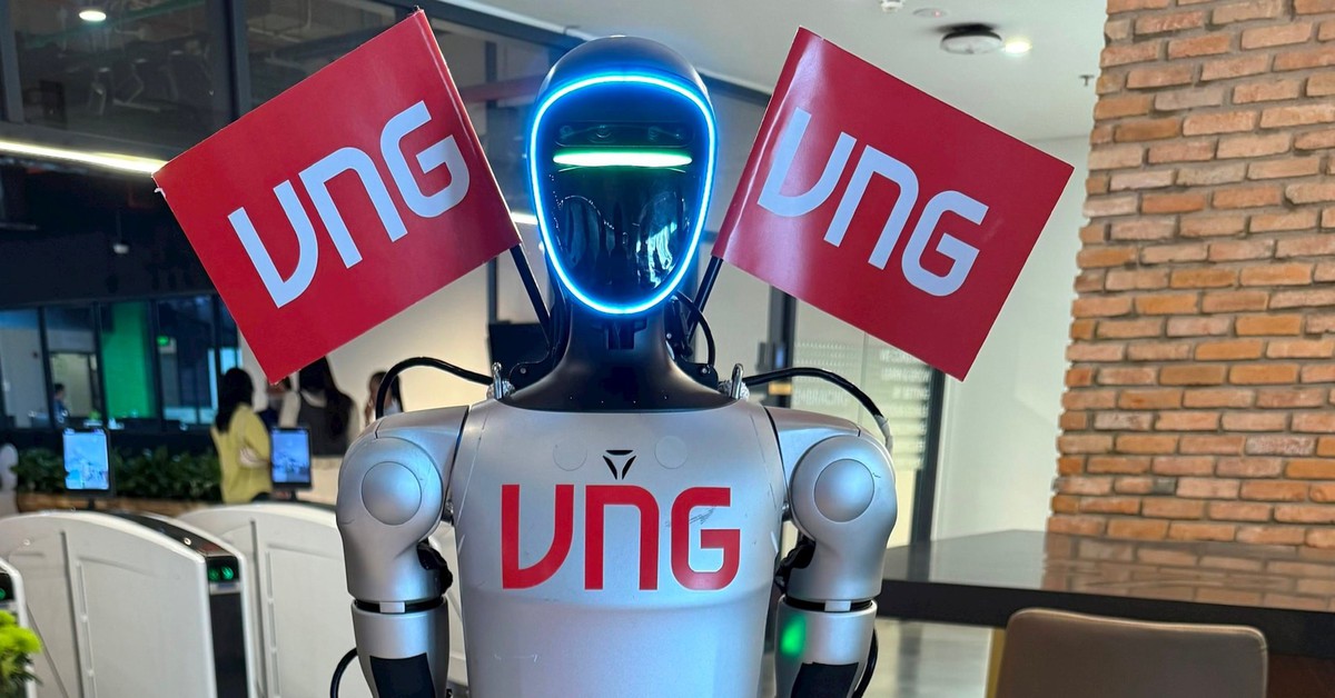 VNG cho Robot biểu diễn võ công trong ĐHĐCĐ, kỳ vọng có lãi trở lại vào năm nay
