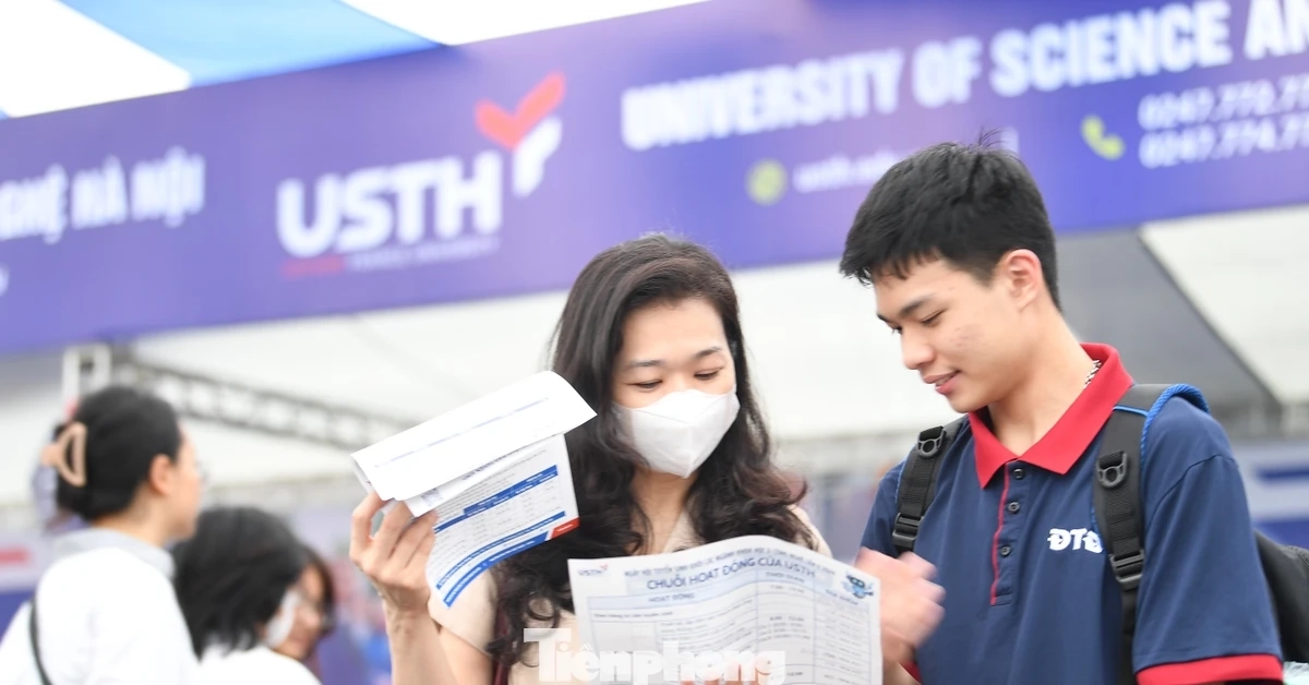Lộ diện 4 thủ khoa tuyệt đối khối B00 với 30/30 điểm