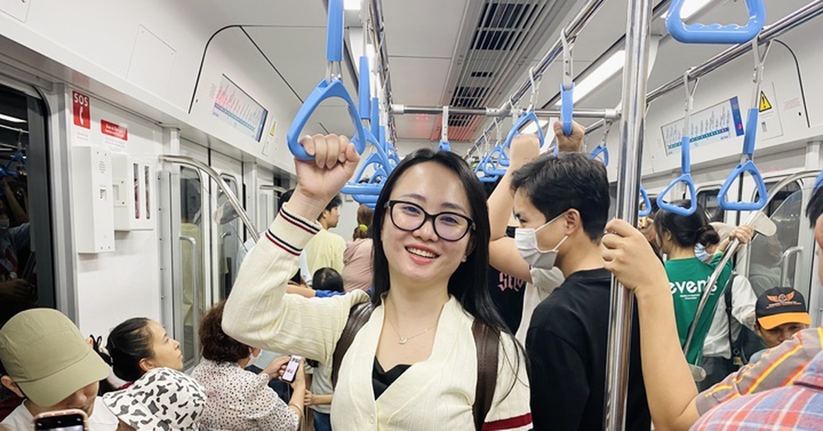 Ngày mai (2/7), hành khách đi Metro số 1 được miễn phí vé