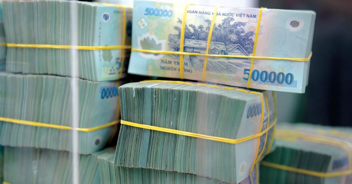 Tài khoản đột ngột nhận được 4.500.000.000 đồng không rõ người gửi, thanh niên SN 2006 lập tức trình báo cơ quan chức năng