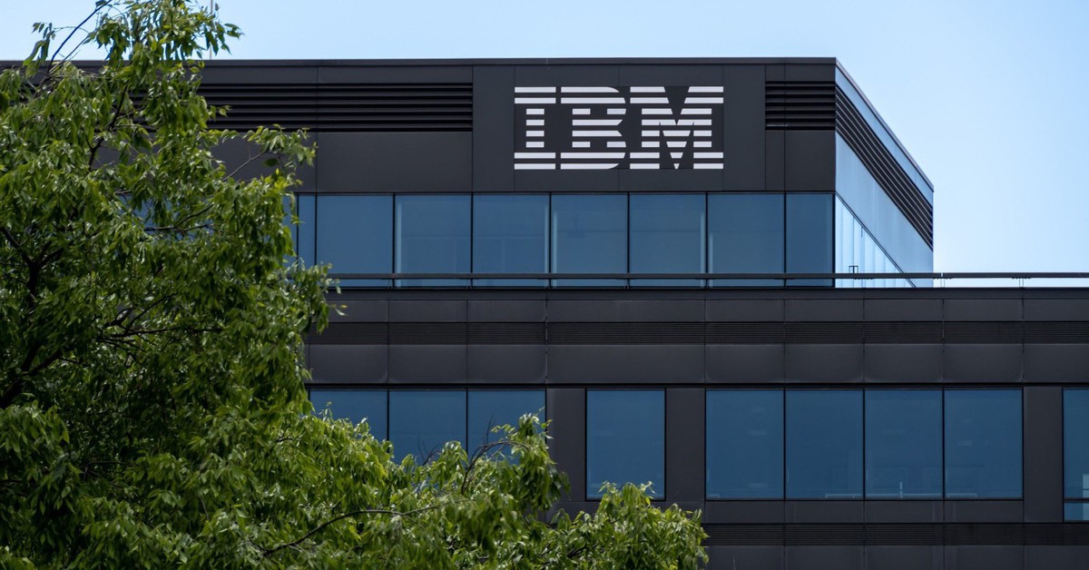 Mất 68 tỷ USD sau một đêm, IBM vừa trải qua ngà...