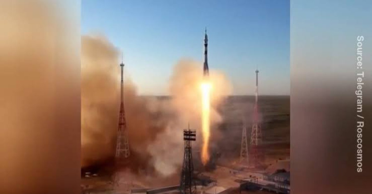 Xem Nga phóng tàu vũ trụ Soyuz có người lái lên ISS