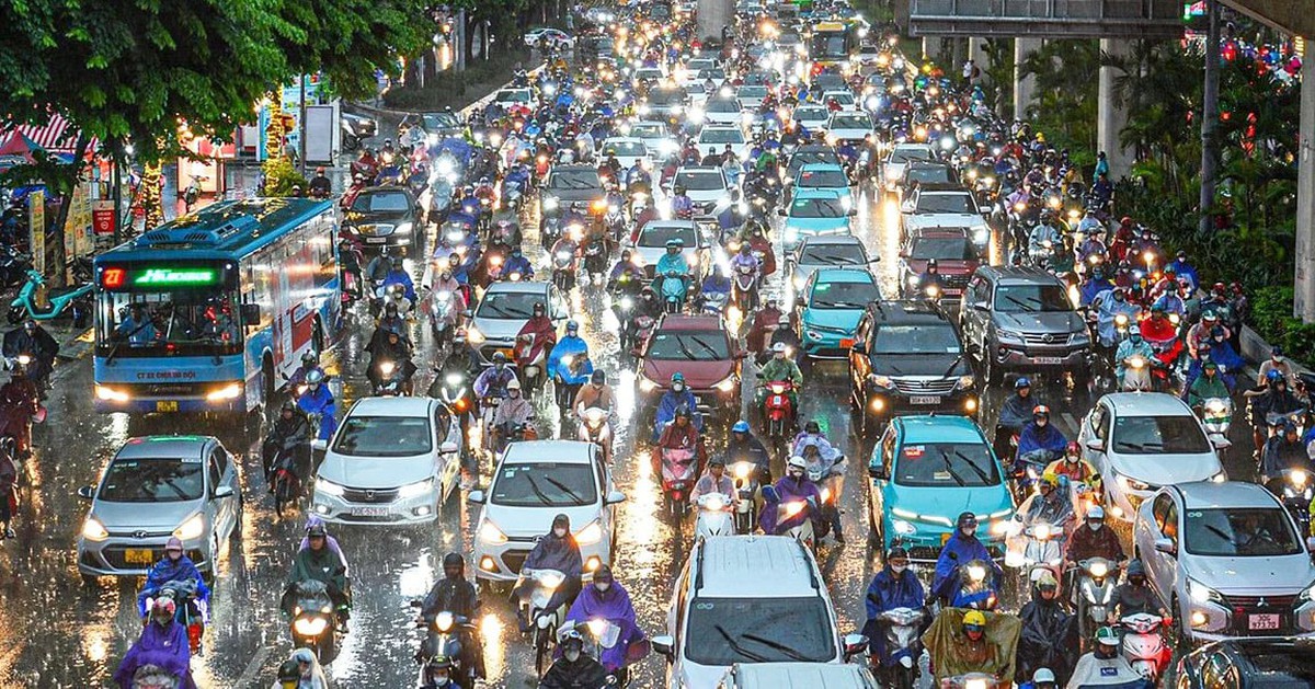 Dự báo thời tiết 16/7: Miền Bắc nhiều nơi mưa lớn, đề phòng dông lốc, ngập úng