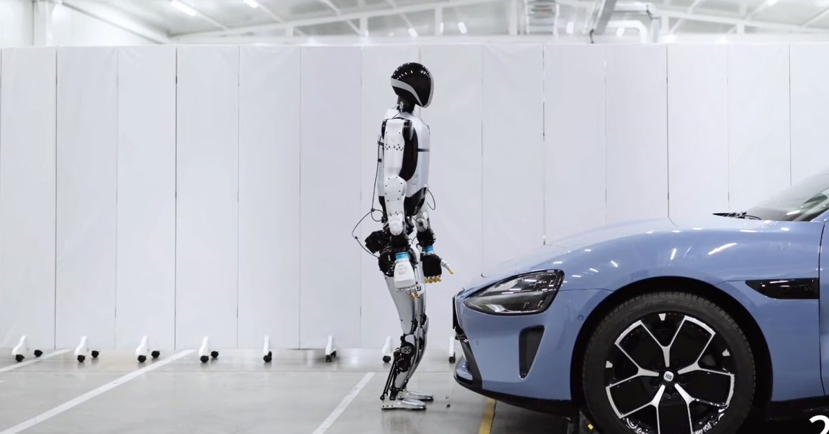 Kỷ nguyên mới của công nghiệp ô tô, robot nhân hình Xiaomi lắp ráp xe điện đạt tỷ lệ thành công 98%