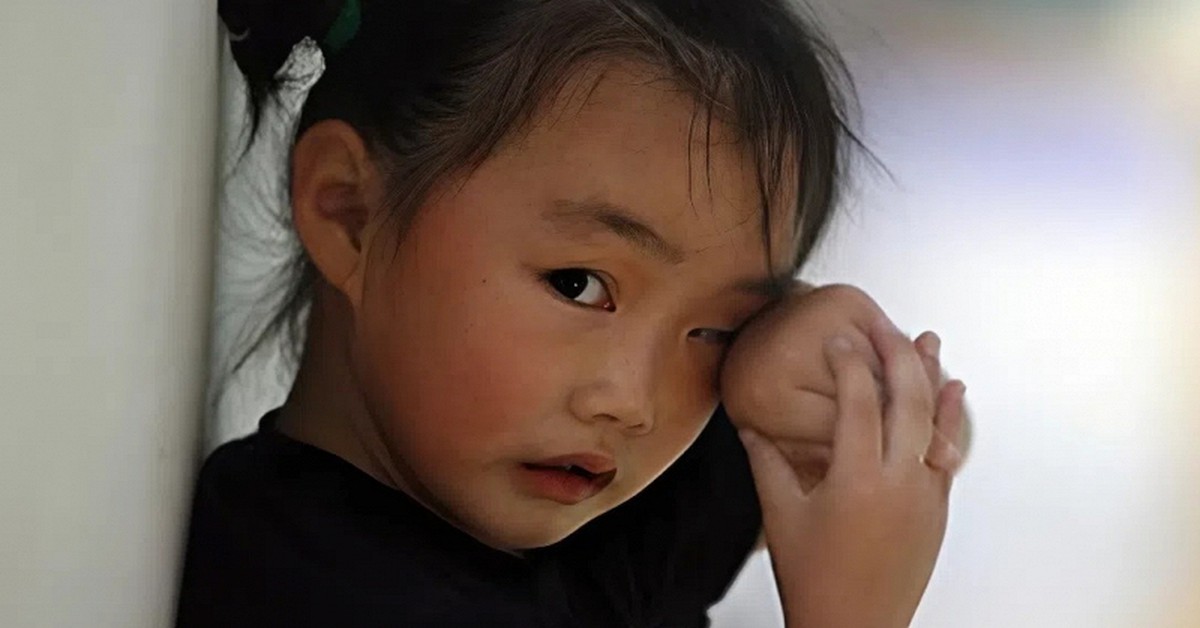 3 hành động xấu xí này của cha mẹ chẳng khác nào "liều thuốc độc" tiêm vào cuộc đời con cái!