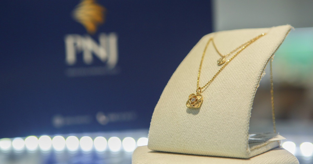 CEO PNJ: Làn sóng bán lại kim cương khiến doanh số thu mua gấp 5 lần bán ra