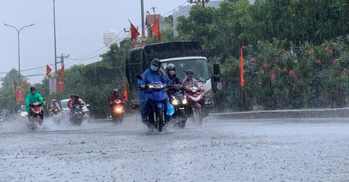 Ngày mai, miền Bắc sẽ có mưa rất to, nhiệt độ giảm
