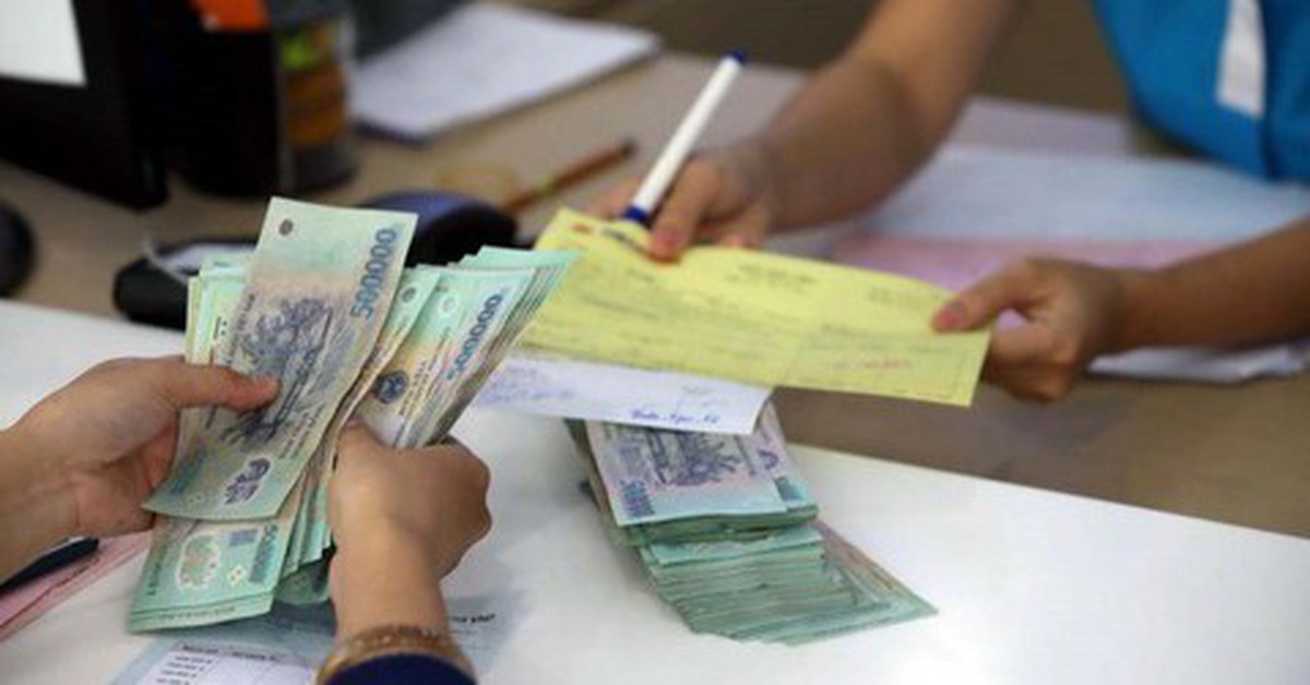 Công an xác minh giao dịch chuyển khoản 900 triệu đồng của một người dân