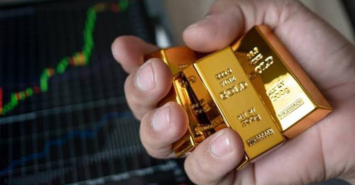Giá vàng trồi sụt, một thế lực âm thầm "gom" hơn chục tấn