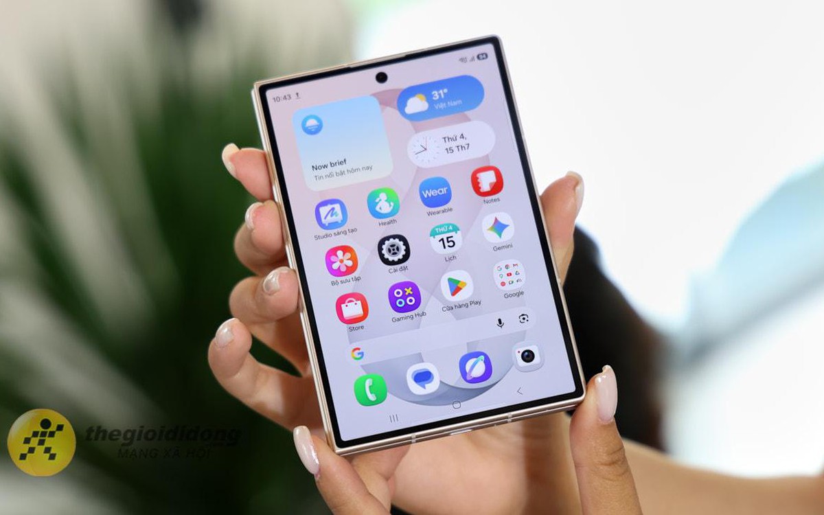 Samsung mới ra bộ ba Galaxy Z Fold 8 Ultra, Fold 8 với Flip 8: Nhiều cái lần đầu