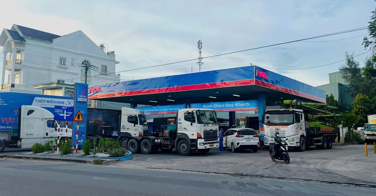 Bộ Công Thương siết kiểm tra găm hàng, các "ông lớn" xăng dầu nói gì?