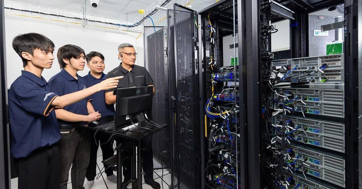 1 ngành học đang "khát" hơn 600.000 nhân lực: AI càng phát triển càng cần người, được săn đón ngay trên ghế nhà trường, lương lên đến 200 triệu đồng/tháng