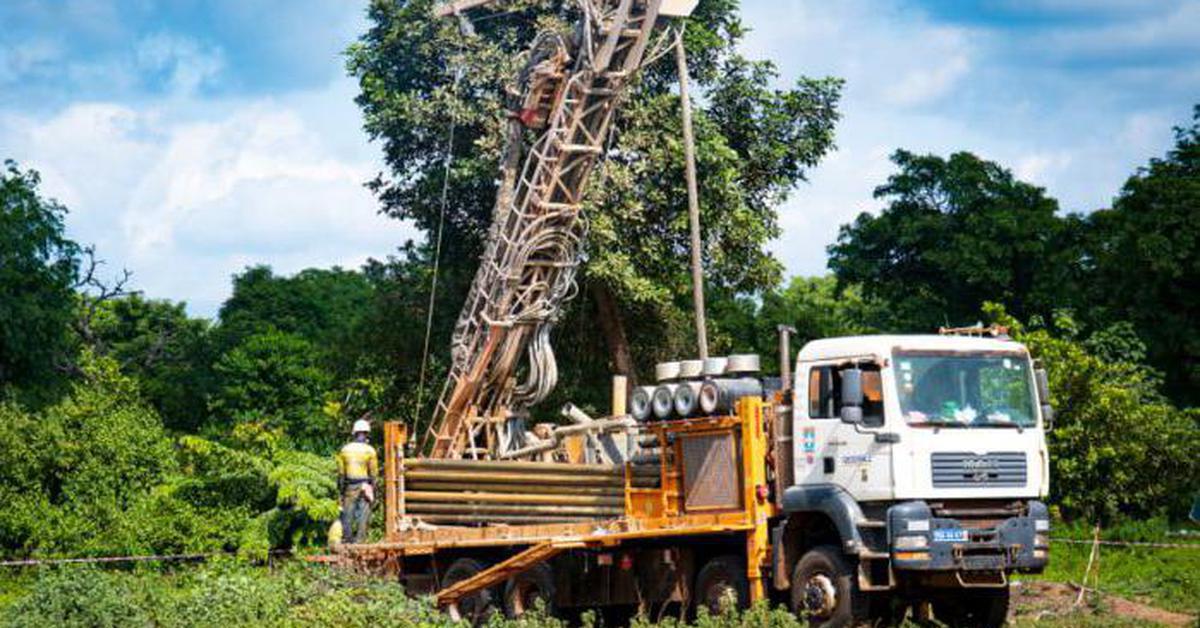 Khoan sâu xuống lòng đất, phát hiện thân quặng vàng "khủng" dài gần 180 mét