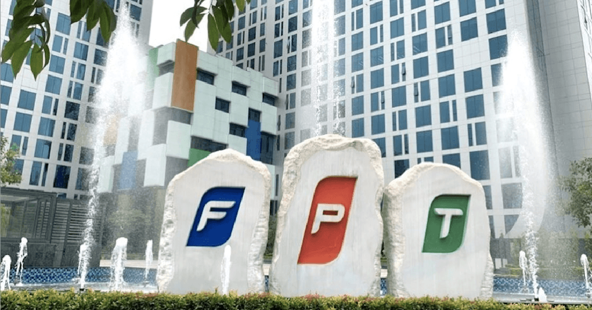 Sếp FPT nói gì về đột phá máy quang khắc DUV từ Trung Quốc?