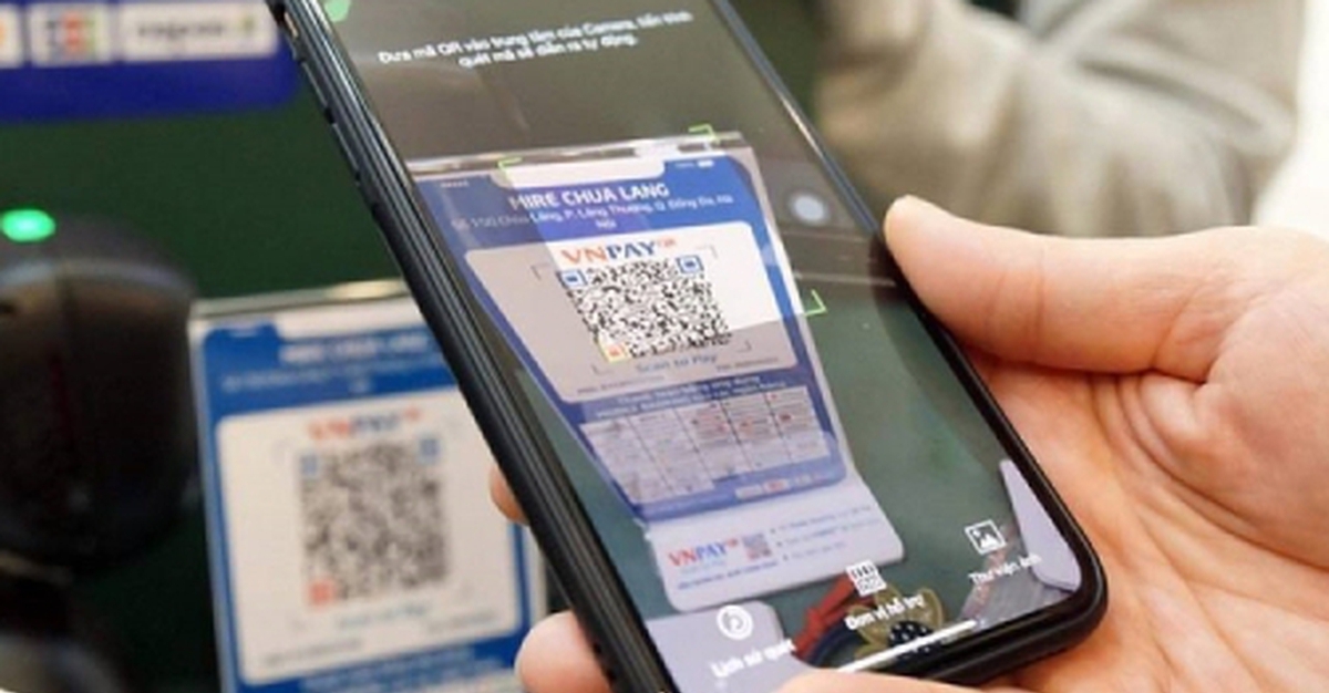 Cơ quan Thuế yêu cầu BIDV, Agribank, VietinBank, MB... trừ tiền, phong toả tài khoản ngân hàng của loạt người nộp thuế có tên sau đây