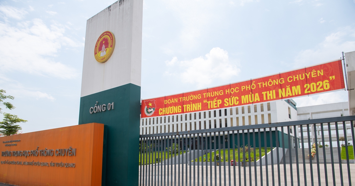 Vụ 146 điểm 10 môn Toán bất thường: Người dân Tuyên Quang nói gì?