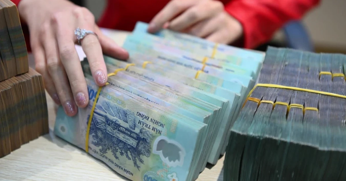 Sau tăng lương 8%, Bộ Nội vụ chuẩn bị cho lộ trình cải cách tiền lương mới