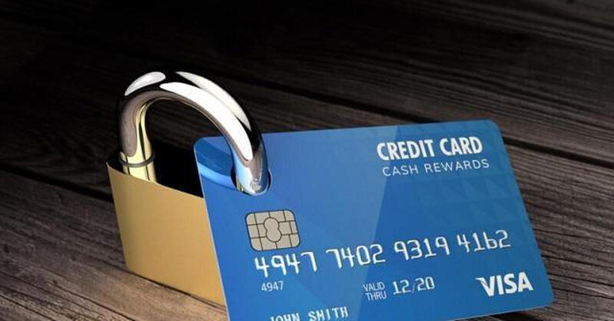 Phong tỏa tài khoản ngân hàng đối với loạt người nộp thuế có tên trong danh sách sau