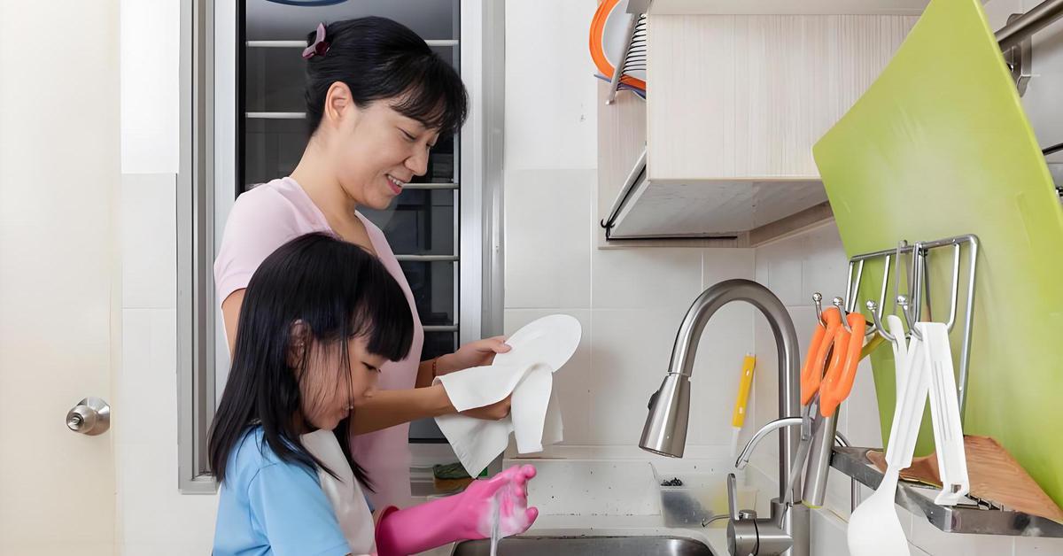 Thứ nhiều cha mẹ Việt vô tình lấy mất của con, người Do Thái lại cố giữ bằng được