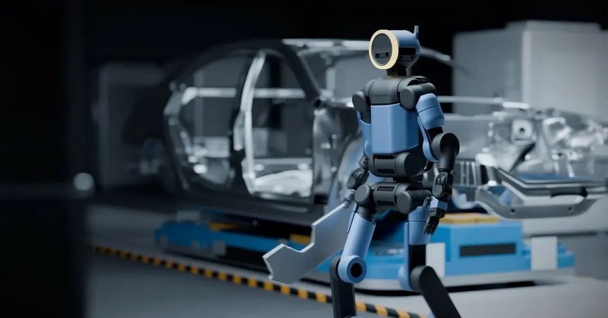 Robot hình người biết tự thay pin trong chưa đầy 3 phút
