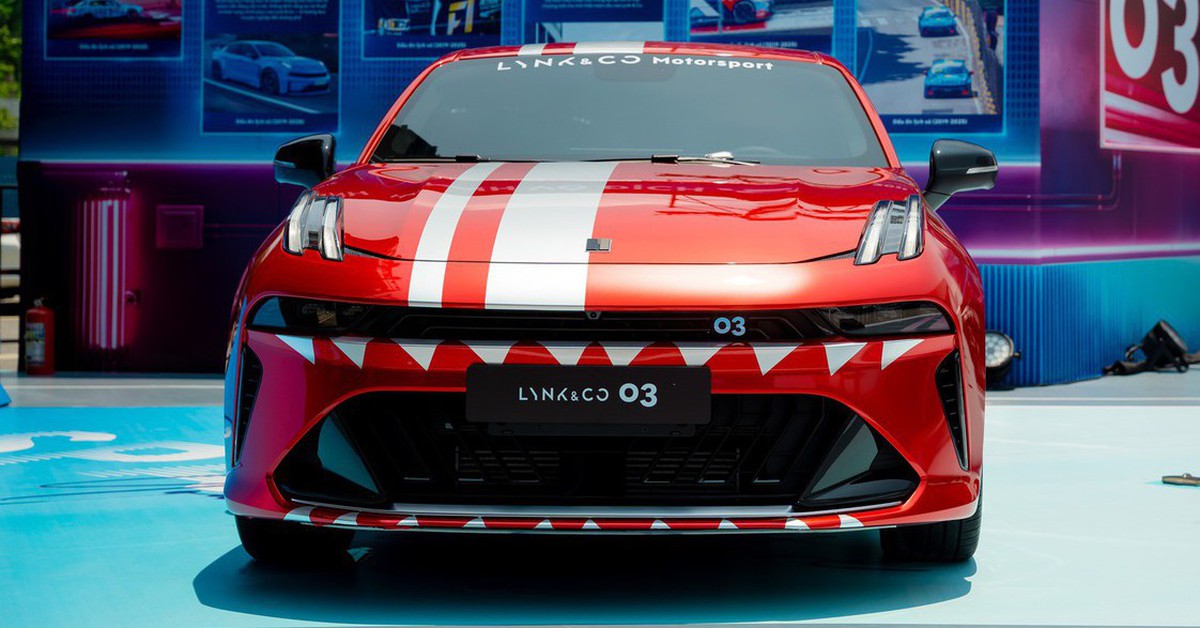 Soi SUV điện 268 mã lực, tăng tốc 5,5s "như chớp" và mẫu sedan mang "gen vô địch" vừa cập bến: Đáng tiền?