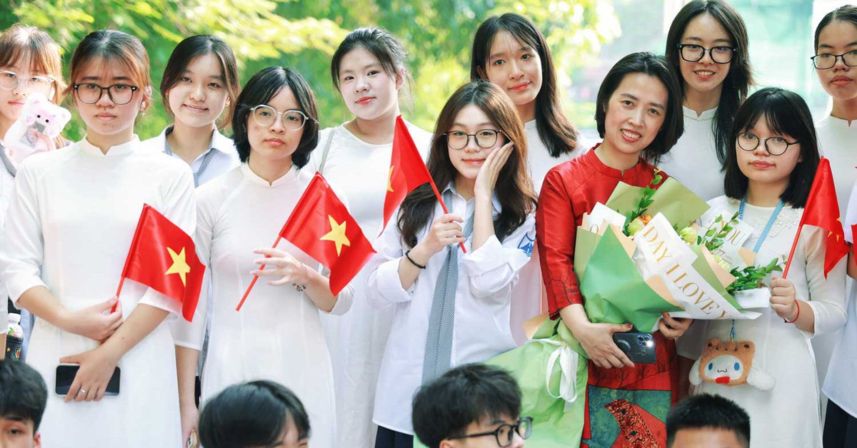 Hướng dẫn sắp xếp, bổ nhiệm, thực hiện chế độ, chính sách, xếp lương nhà giáo