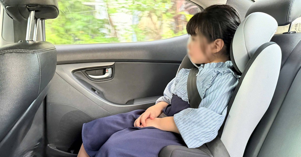 Từ hôm nay (15/8), phạt cảnh cáo lỗi không dùng ghế an toàn cho trẻ