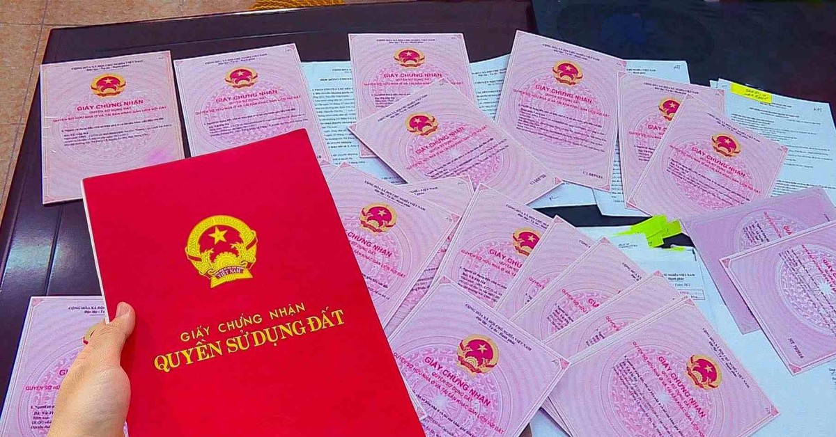 Sẽ bị xử phạt tới 6 triệu đồng nếu chậm sang tên sổ đỏ ngay trong tháng này