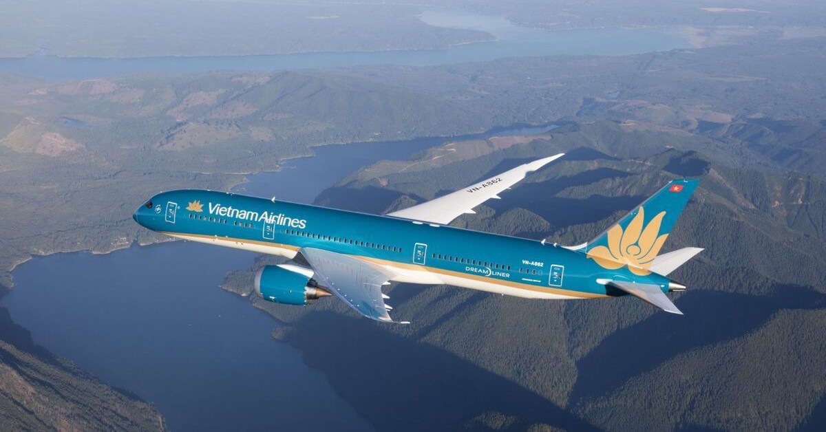 Máy bay Vietnam Airlines quay đầu hạ cánh khẩn ...