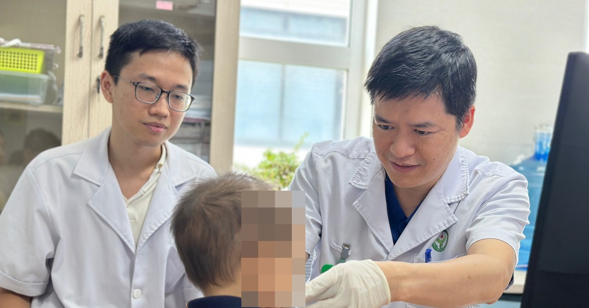Bé trai 2 tuổi bị chó nhà cắn, vết thương sát động mạch cảnh đe dọa tính mạng