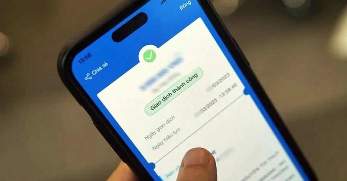 Công an xác minh giao dịch chuyển khoản 400 triệu đồng của một người dân