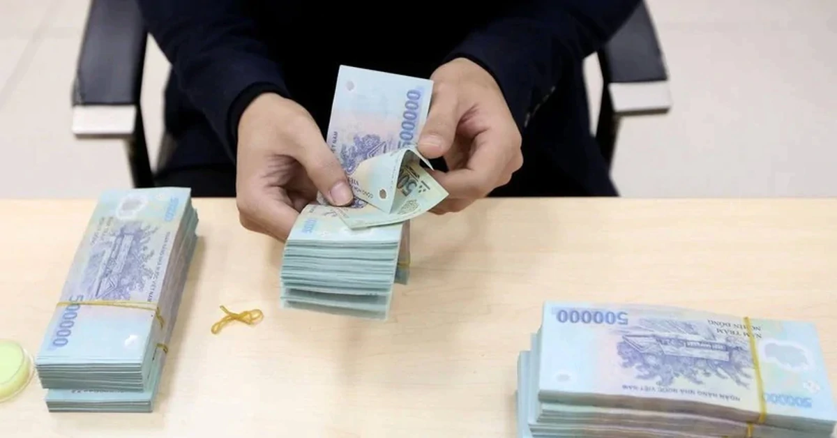 Vì sao người dân thích gửi tiền ngân hàng?