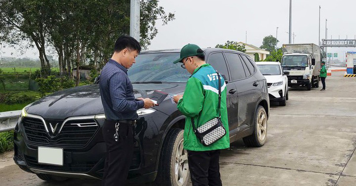 Bắt đầu thu phí tại 5 đoạn tuyến cao tốc Bắc - Nam: Hàng triệu tài xế chú ý!