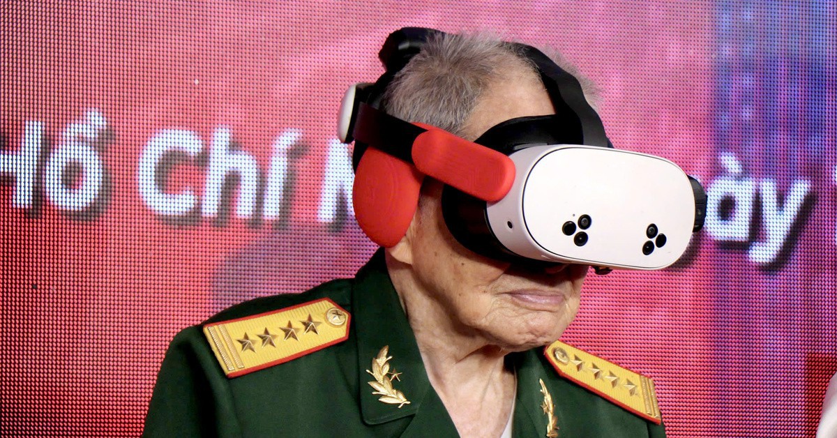 Huyền thoại tình báo Tư Cang nghẹn ngào khi ‘gặp’ Bác Hồ ở Ba Đình năm 1945