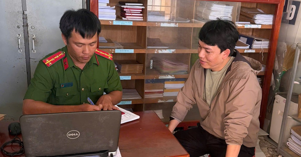 Công an xác minh giao dịch 9 triệu đồng chuyển vào một tài khoản ngân hàng lúc 3 giờ 50 phút