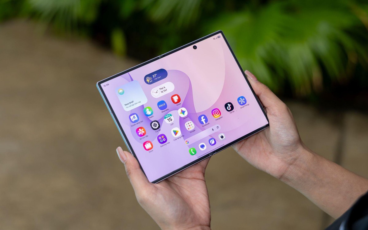 Dùng Galaxy Z Fold8 mà chưa biết những mẹo xịn sò này thì quá phí