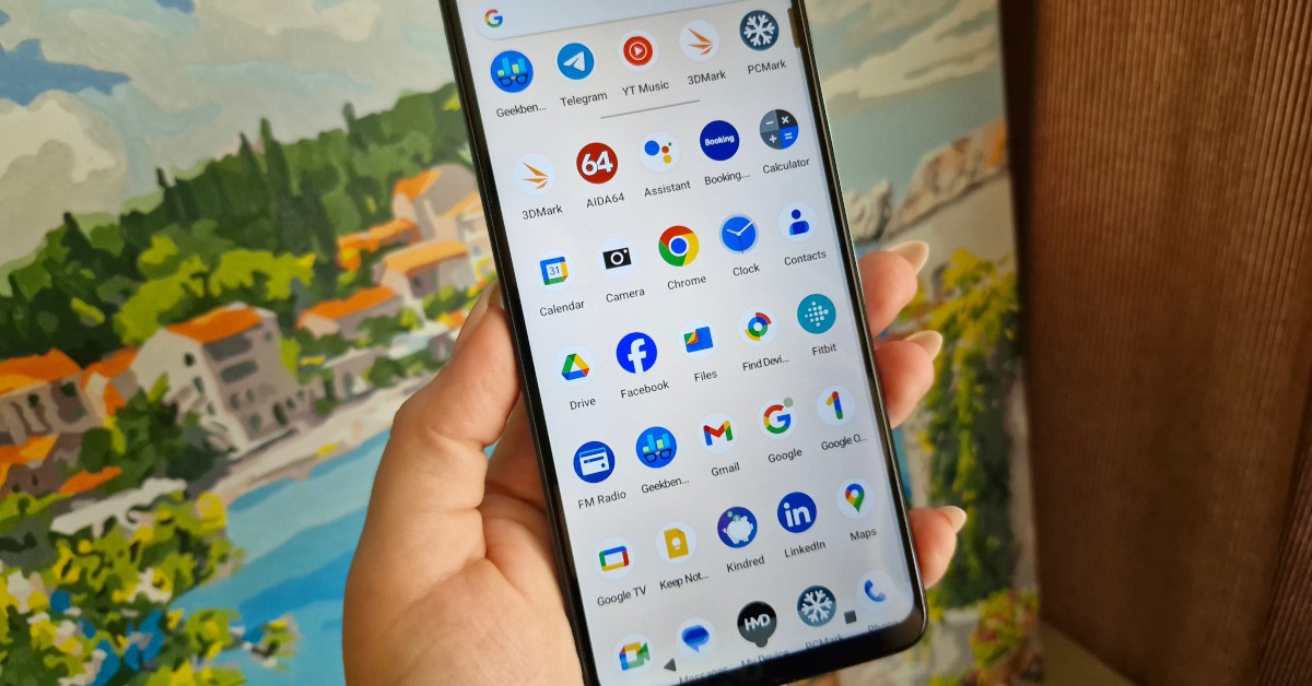 Hàng triệu điện thoại Android có thể đang vô tình chạy ứng dụng mới bí ẩn của Google: Có nguy hiểm không?