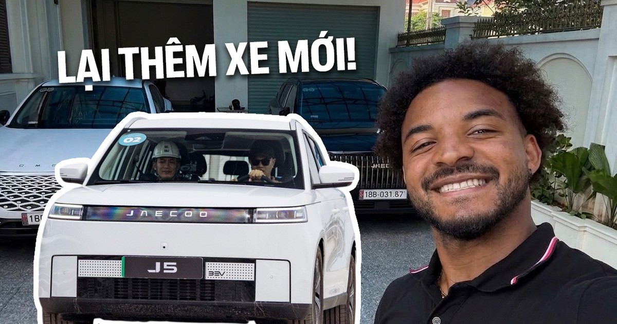 Nguyễn Xuân Son đã có đủ bộ 3 xe xăng, điện, hybrid: 2 chiếc được tặng trị giá hơn 1,7 tỷ đồng, chiếc mới nhất được miễn phí sạc 30 năm