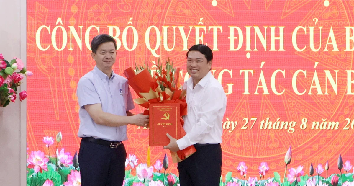 Công bố quyết định của Ban Bí thư Trung Ương Đảng về công tác cán bộ