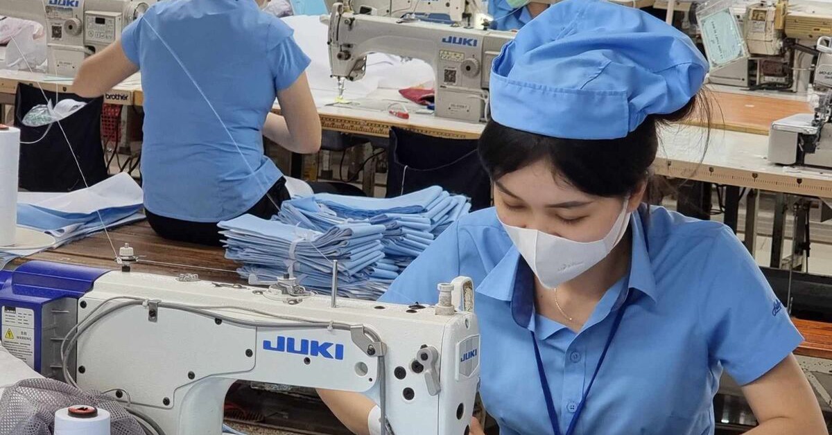 Không cho lao động nữ nghỉ 30 phút/ngày khi "đèn đỏ" bị phạt tới 40 triệu đồng