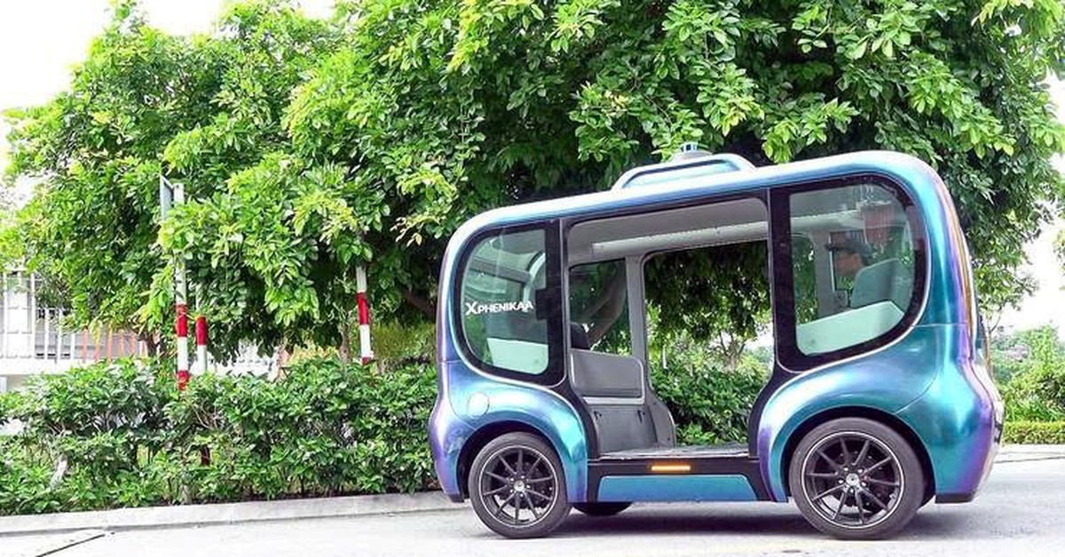 Hà Nội chính thức thử nghiệm Robot giao hàng, Robot taxi trên quãng đường dài 11,5 km, triển khai bởi công ty của giáo sư giàu nhất sàn chứng khoán