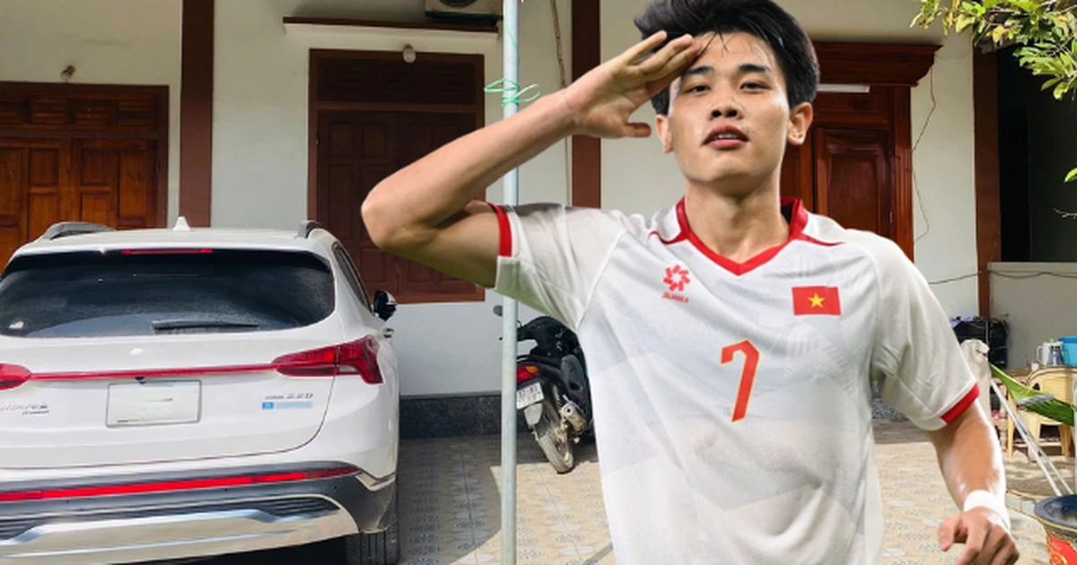Chiếc xe hơn 1 tỷ tặng bố mẹ của Đình Bắc