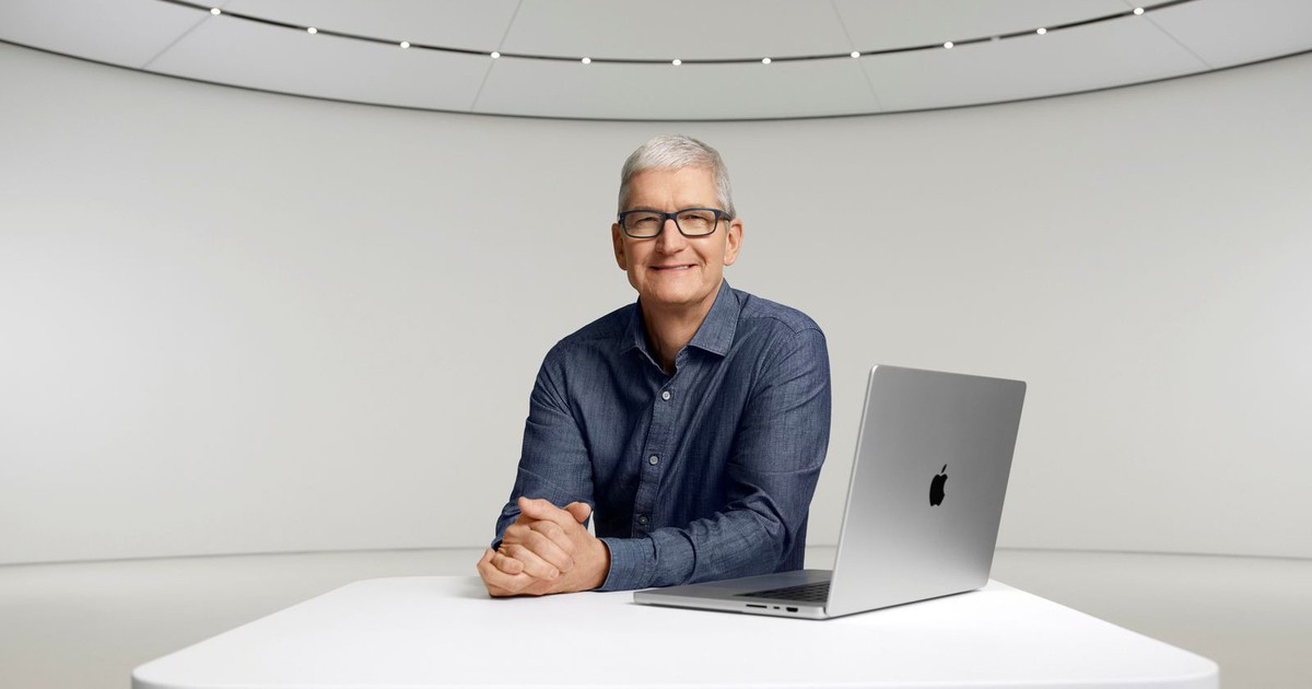 Ngày cuối cùng Tim Cook ngồi ghế CEO Apple