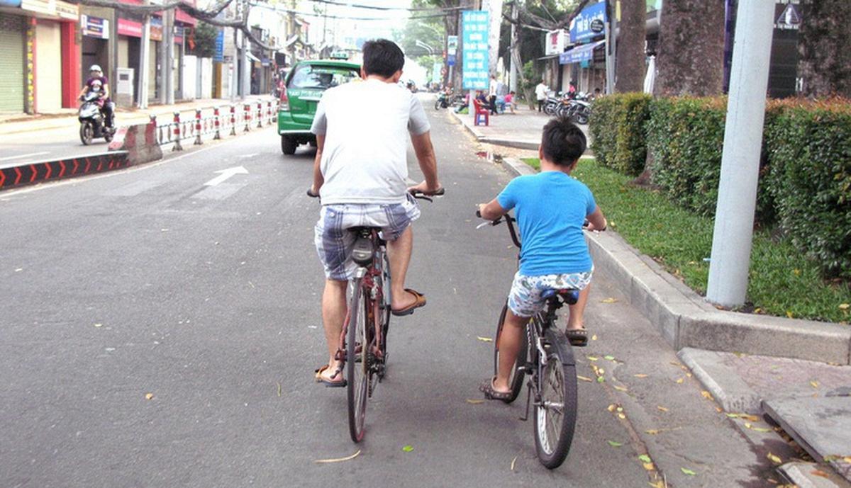 Trẻ có 4 biểu hiện này, phần lớn không phải "hiếu động", mà là đã bị "chiều hư", tốt nhất nên uốn nắn trước 6 tuổi